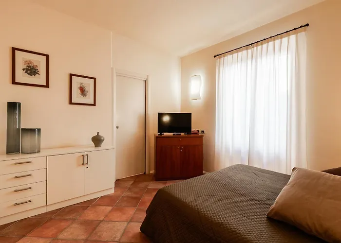 Firenze Apartmanhotel Alassio
